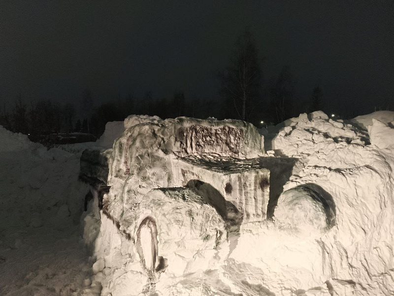 80 - лет полного освобождения Ленинграда от фашистской блокады..
